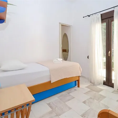 Dimitris Garden House Holiday home
